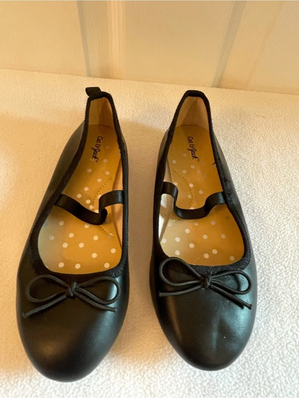 Cat & Jack Black Girls' Mary Jane Ballet Flats with Bow